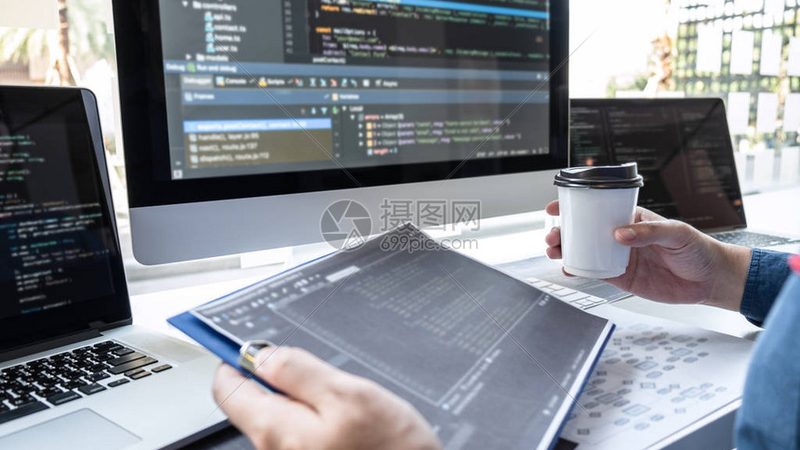 一套物业系统开发报价，为什么能差出三倍